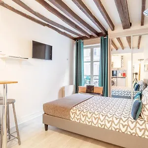Ternes Cozy Appartement